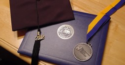 graduate2