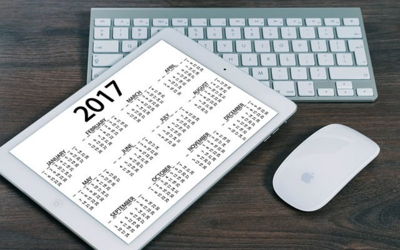 How You Should be Organizing Your College Day (and Why)