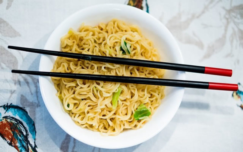 How to Save Money Eating Ramen and Still Like the Taste