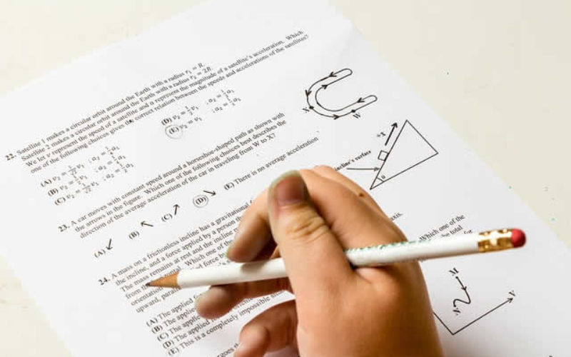 How to Use Mock Test Papers and Books to Pass Exams