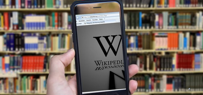 Why Every College Student Needs the Wikipedia Offline App