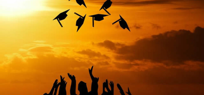 5 Tips On How To Get Through College