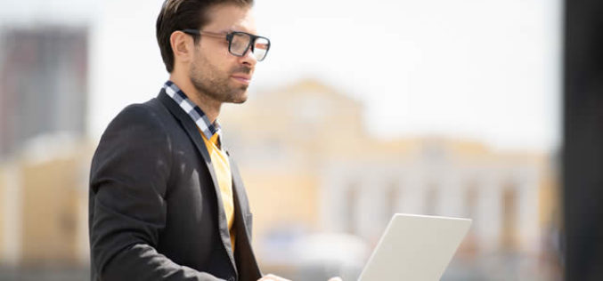 The Benefits of a Freelancing Career After College