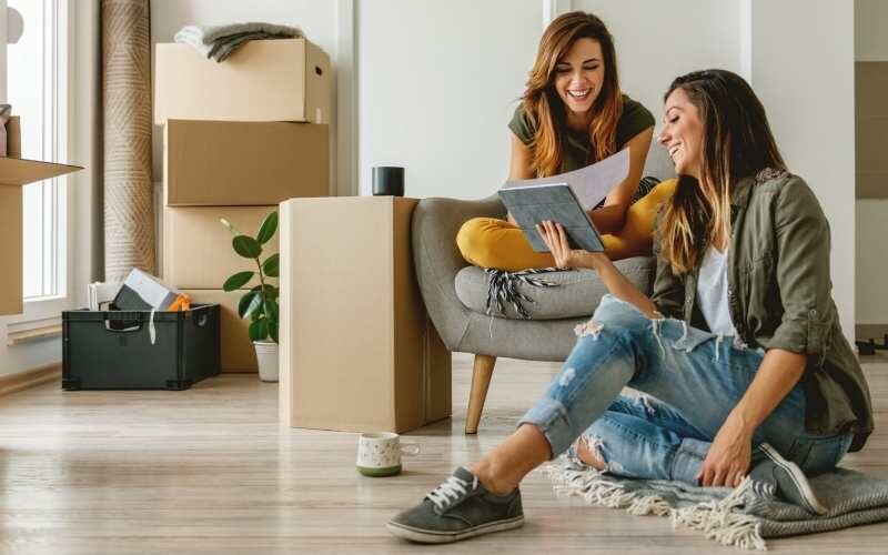 Helpful Tips for Moving Into Your First Apartment