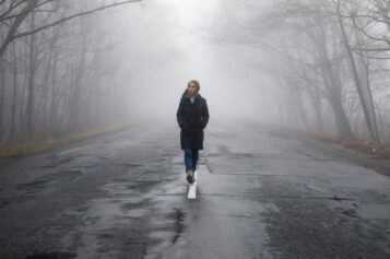 6 Ways to Deal with Loneliness in College