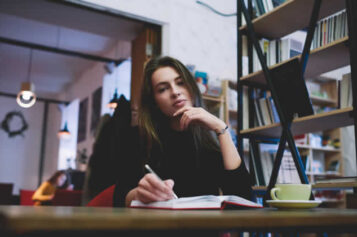 How to Choose the Right College for Your Career Goals