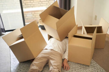 Student’s Guide to Budget-Friendly Moving and Furnishing Your First Apartment