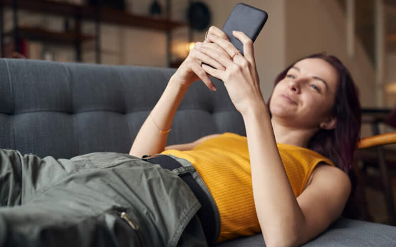 Balancing the Use of Cell Phones and Social Media