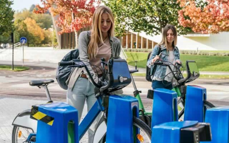 Getting Around with Ease: A Guide to Campus Bike Share Programs