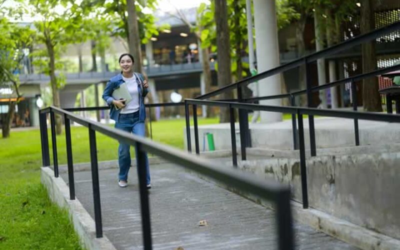 The Growing Trend of Alternate Campuses and Start Dates in Higher Education