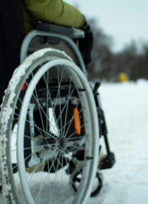 5 Winter Weather Safety Tips for Wheelchair Users