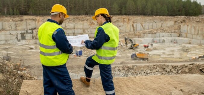 5 Different Jobs You Can Do on a Mining Jobsite