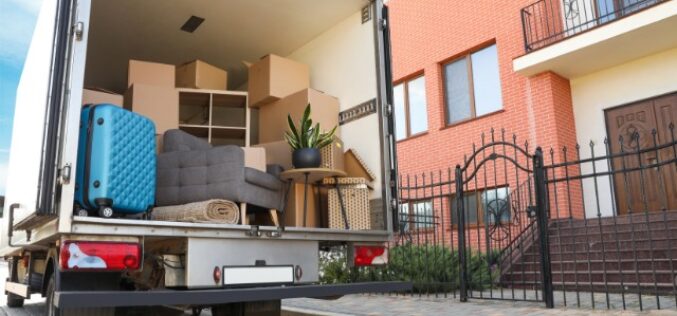 Smart Ways To Transport Furniture on Campus