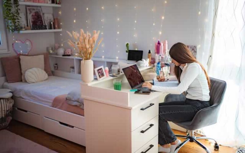 The Ultimate Dorm Room Setup Guide: From Empty Space to Personalized Sanctuary
