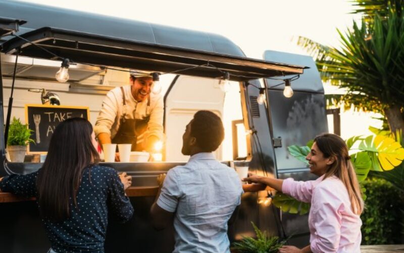 10 Tips for Planning a Successful Food Truck Event on Campus