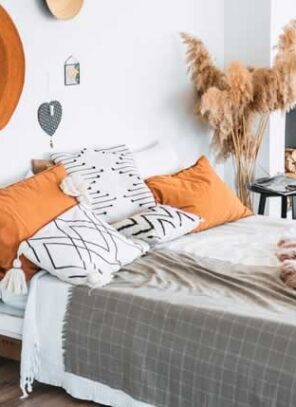 Maximize Your Dorm Room Budget: Essential Items You Can’t Live Without