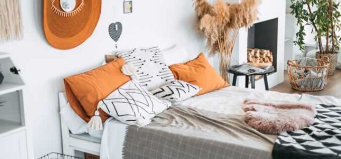 Maximize Your Dorm Room Budget: Essential Items You Can’t Live Without