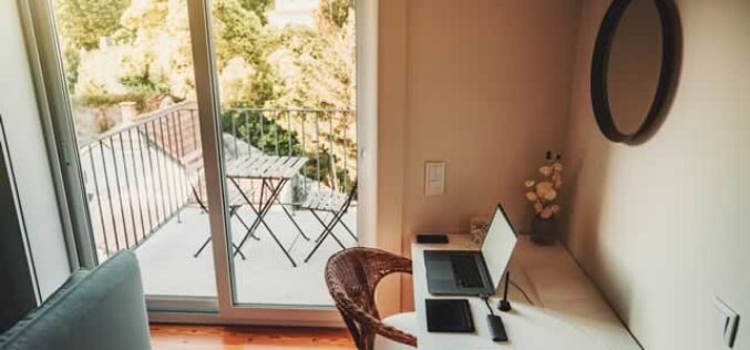 5 Reasons to Live in Your Own Apartment in College
