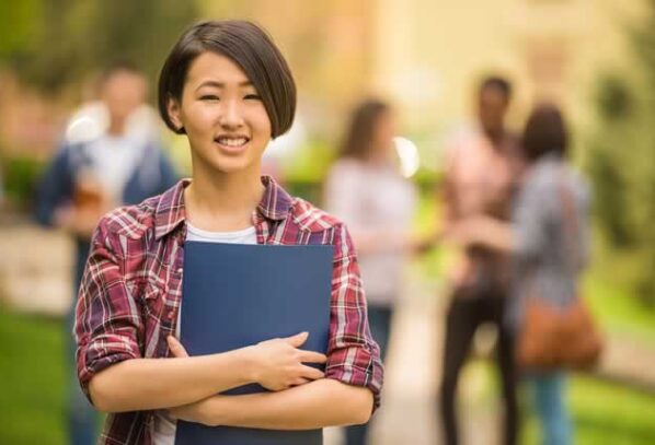 How To Make Friends In College When You’re Naturally Shy