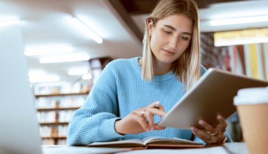 Tips To Help College Students Save Money on Technology